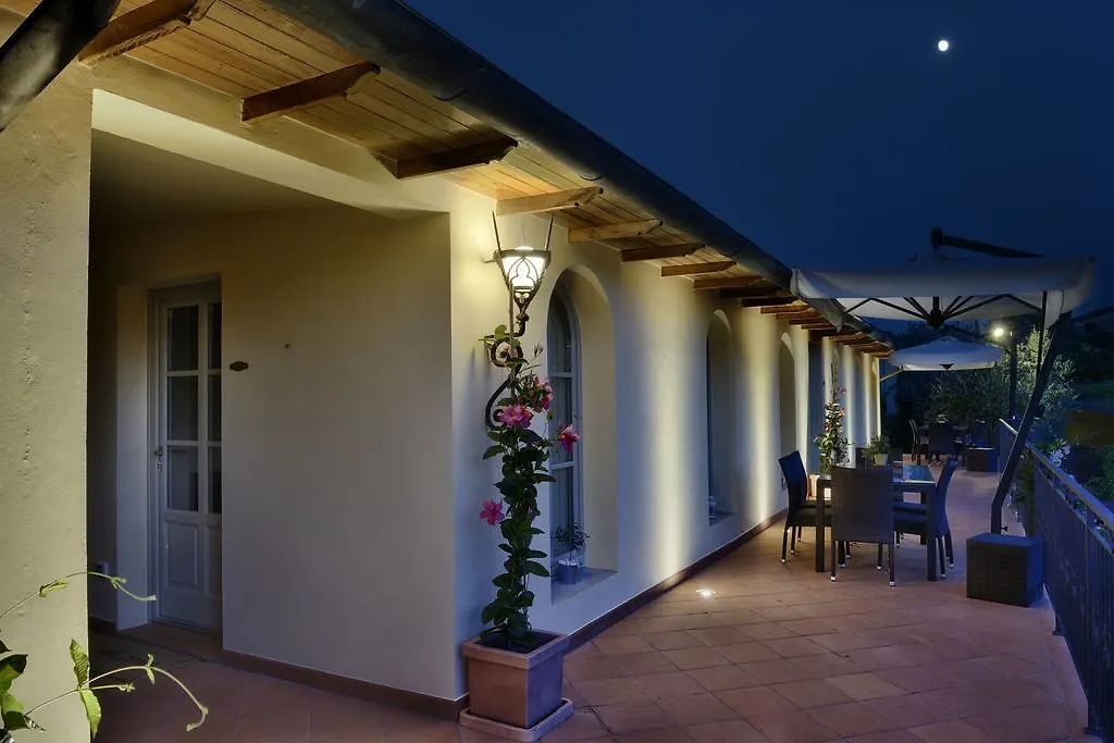Casa di campagna Villa Parri Residenza D'epoca Pistoia Italia